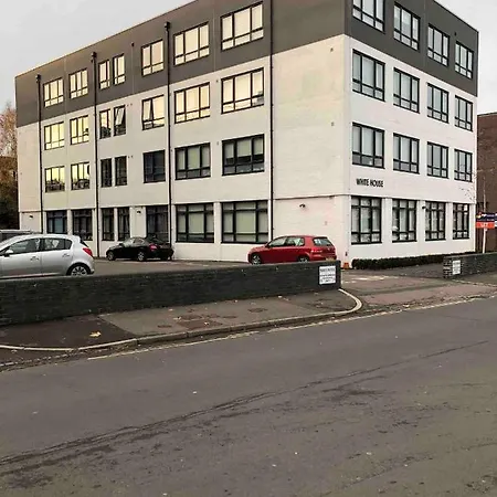 Cosy Apartment Haywards Heath Exterior photo