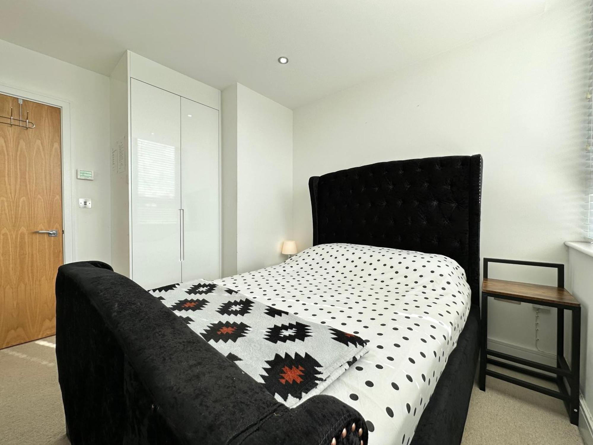 Cosy Haywards Heath