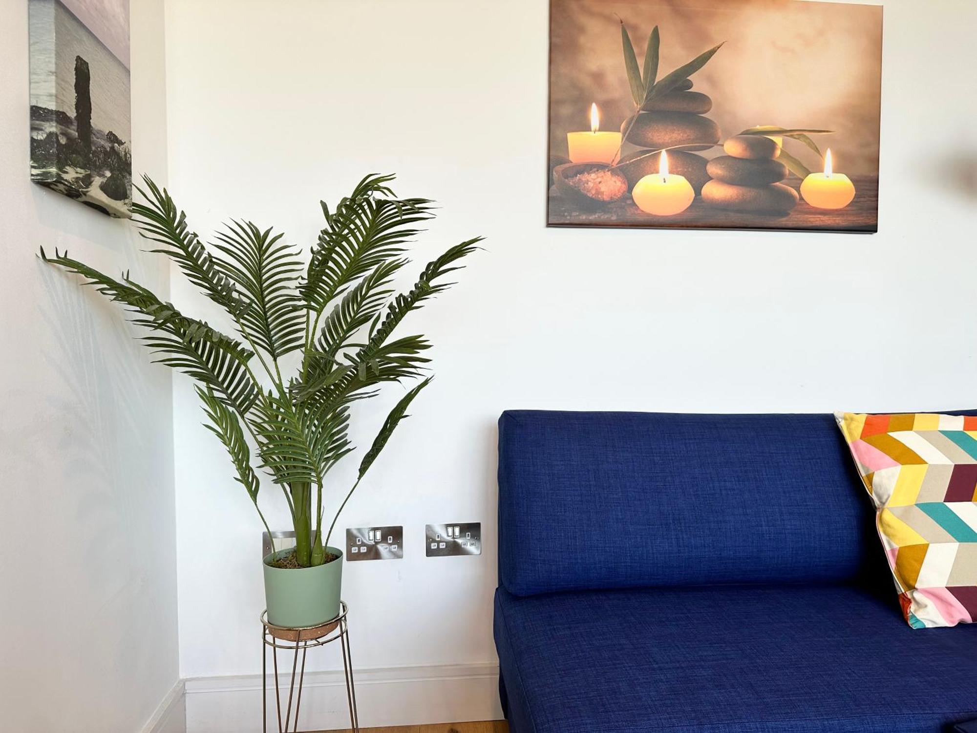 Cosy Haywards Heath